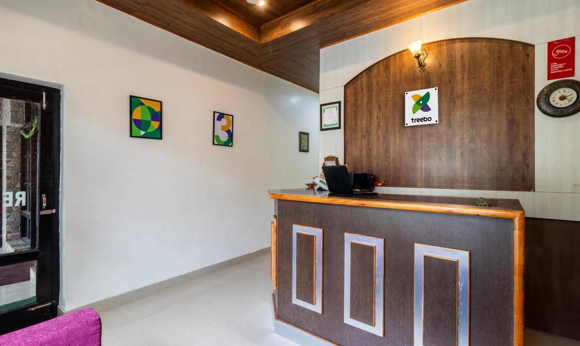 Treebo Spring Birds Hotell Bhīm Tāl Eksteriør bilde